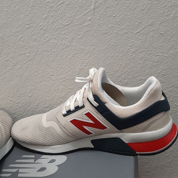 New Balance | Shoes | New Balance 247 